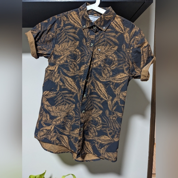 Peau De Loup Tops - Peau de Loup shirt